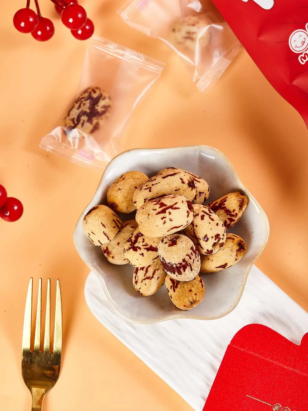 Ảnh COMBO 3 TÚI Táo Đỏ Tân Cương Bóc Vỏ, Tách Hạt Tốt Cho Sức Khoẻ - Táo Ăn Liền, Ngọt Thanh 1