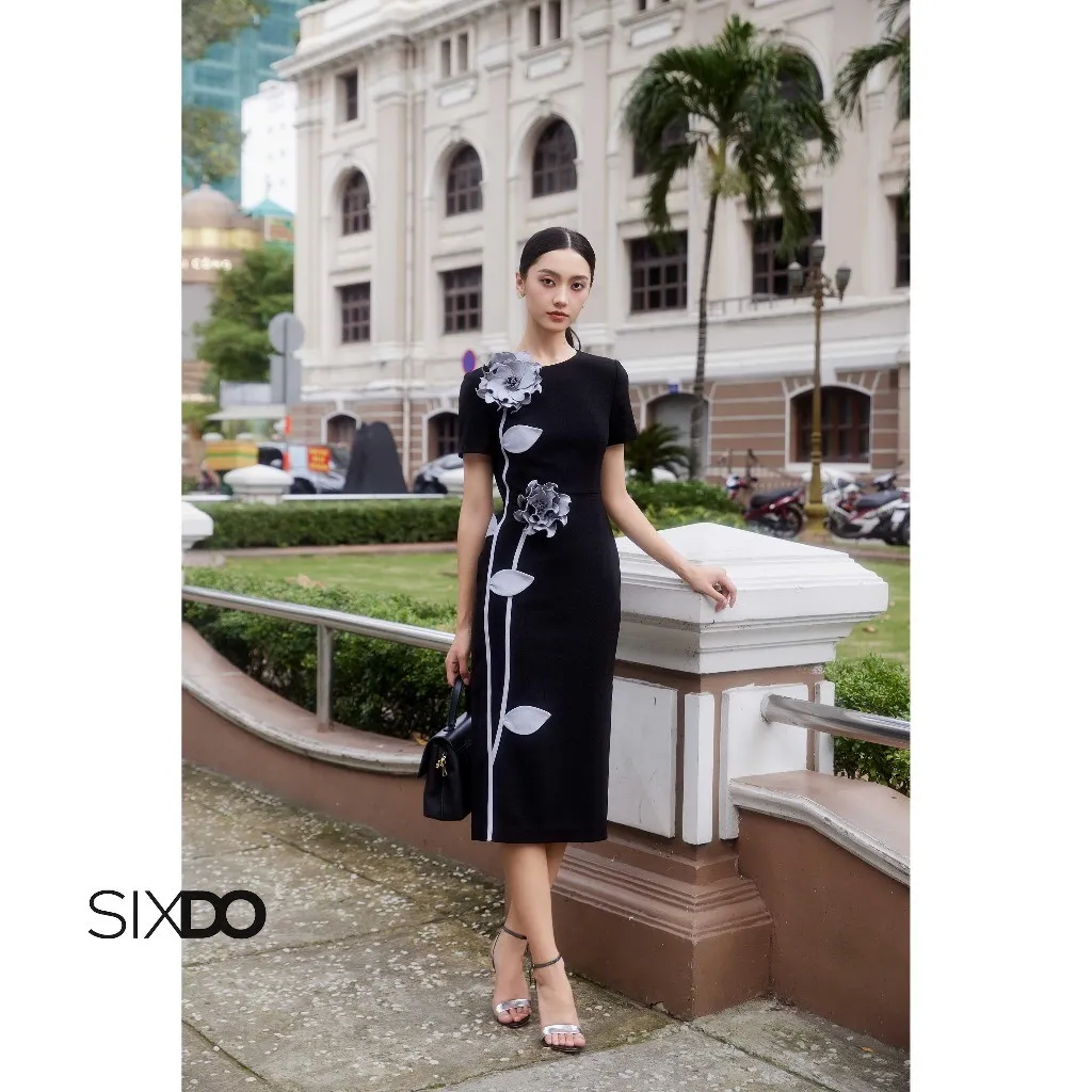 Ảnh Đầm đen ôm hoa 3D thủ công SIXDO (Black 3D Flower Woven Pencil Dress) 1