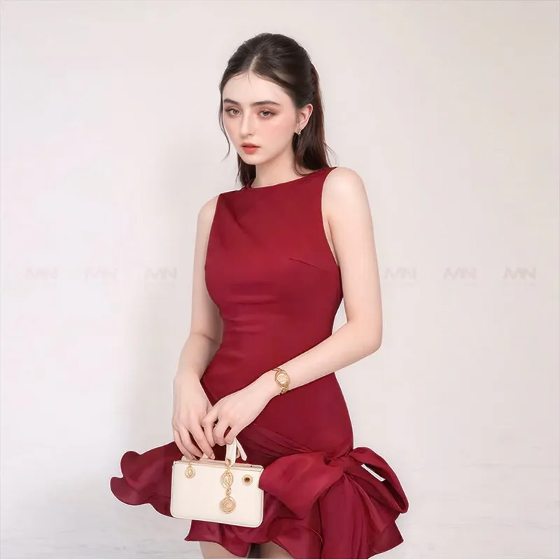 Ảnh Đầm đỏ đô dự tiệc MINA hở lưng dáng xoè ngắn chất Cotton Nhật phối Lụa MN302 3