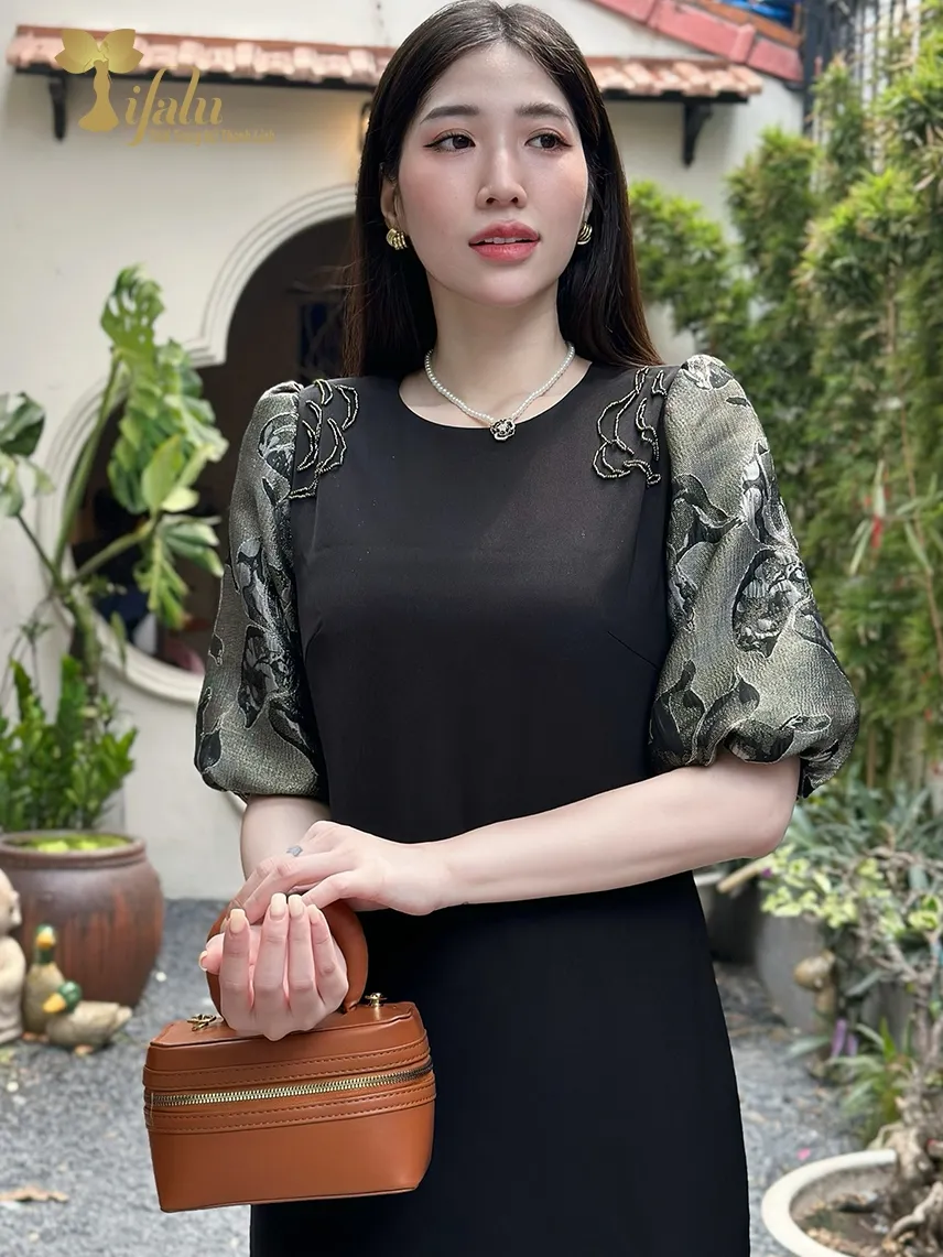 Ảnh Đầm dự tiệc trung niên Zol by TIFALU dáng suông màu đen sang trọng - ZOL319BLK 1