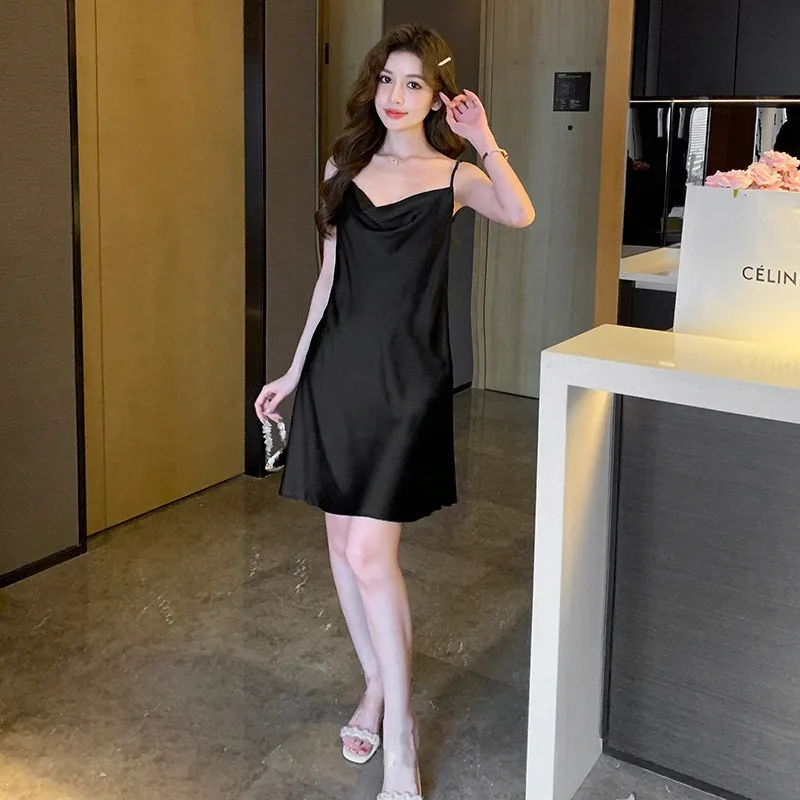 Ảnh Đầm ngủ Hisexy Lụa Satin Dáng Xuông Liền Thân MD12 2