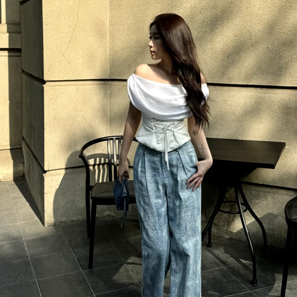 Ảnh Đầm thiết kế cổ đổ đính nơ phối dây viền ren màu hồng nữ tính nhẹ nhàng SAM - Simple Twist Studio 2