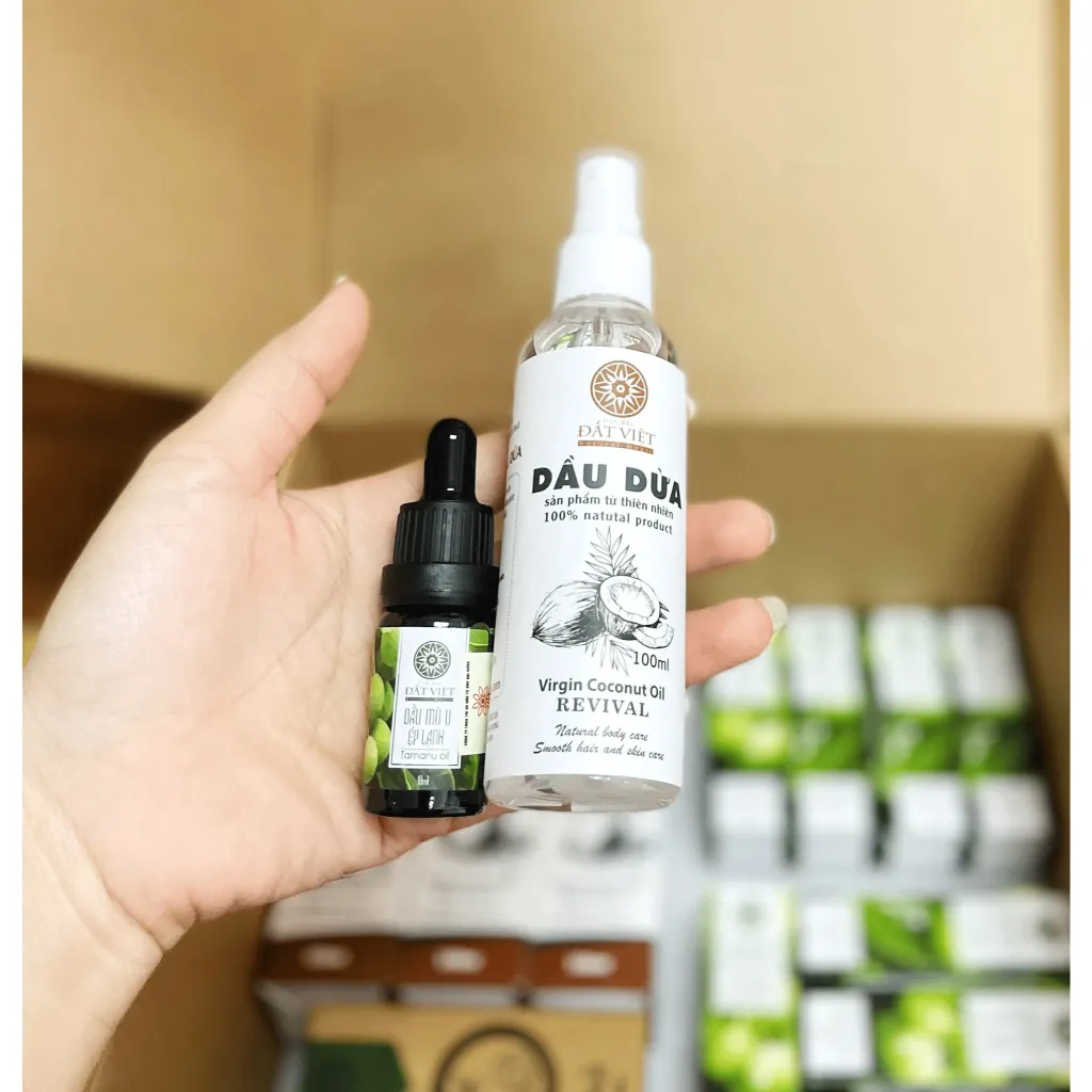 Ảnh Dầu dừa dưỡng tóc ép lạnh Đất Việt dung tích 100ml - Dưỡng tóc, dưỡng mi, an toàn cho bé sơ sinh 2