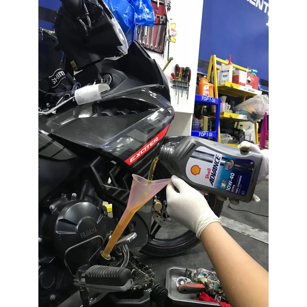 Ảnh Dầu Nhớt Xe Moto Shell Advance Ultra 4T 10w40 1L 2