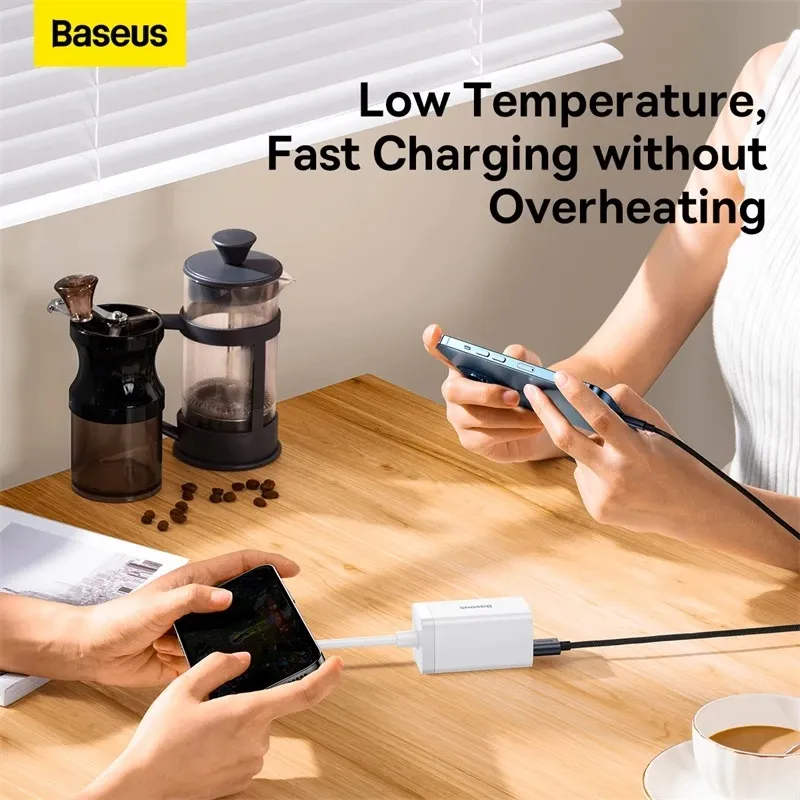 Ảnh Dây cáp sạc BASEUS 2.4A cao cấp thích hợp cho Phone 3