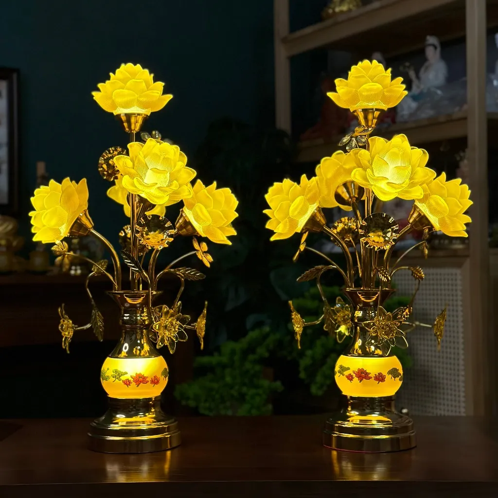 Ảnh Đèn Hoa Sen Bình Ngọc Lưu Ly, Chân Đế Hợp Kim, 5 Bông Hoa Sen Nở Và Ngọc Rủ, Cao 60cm 1