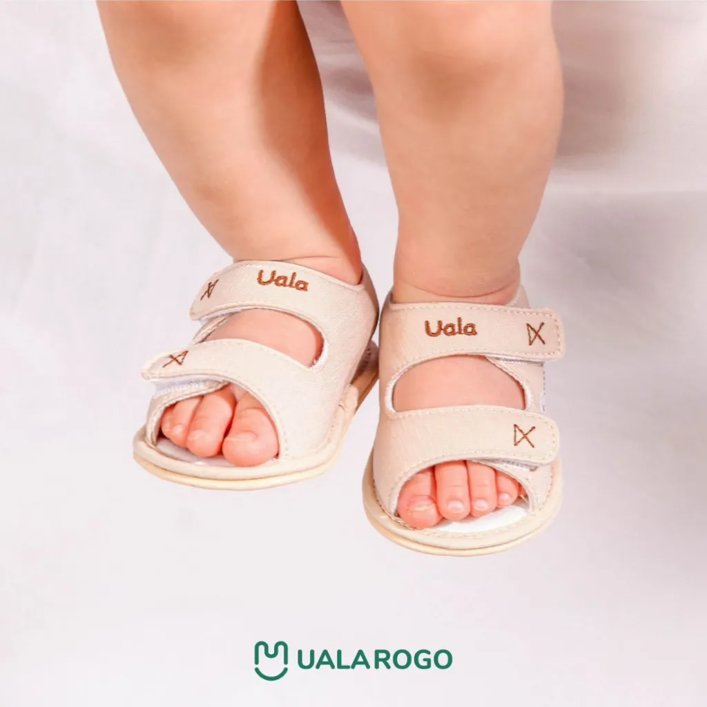 Ảnh Dép bé gái tập đi Ualarogo sandal đế cao su chống trượt an toàn quai dán điều chỉnh rộng chật 5584 2