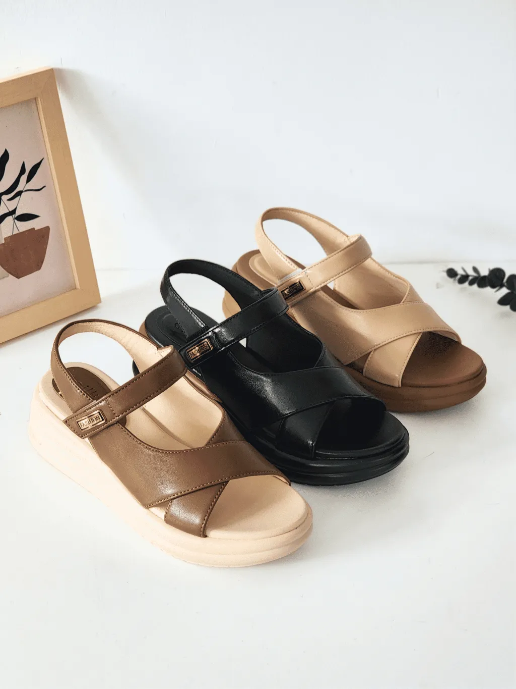 Ảnh Dép Sandal Bánh Mì Nữ Cillie Đế Cao 5cm Êm Mềm Chống Trơn Quai Da Trơn SD29 2
