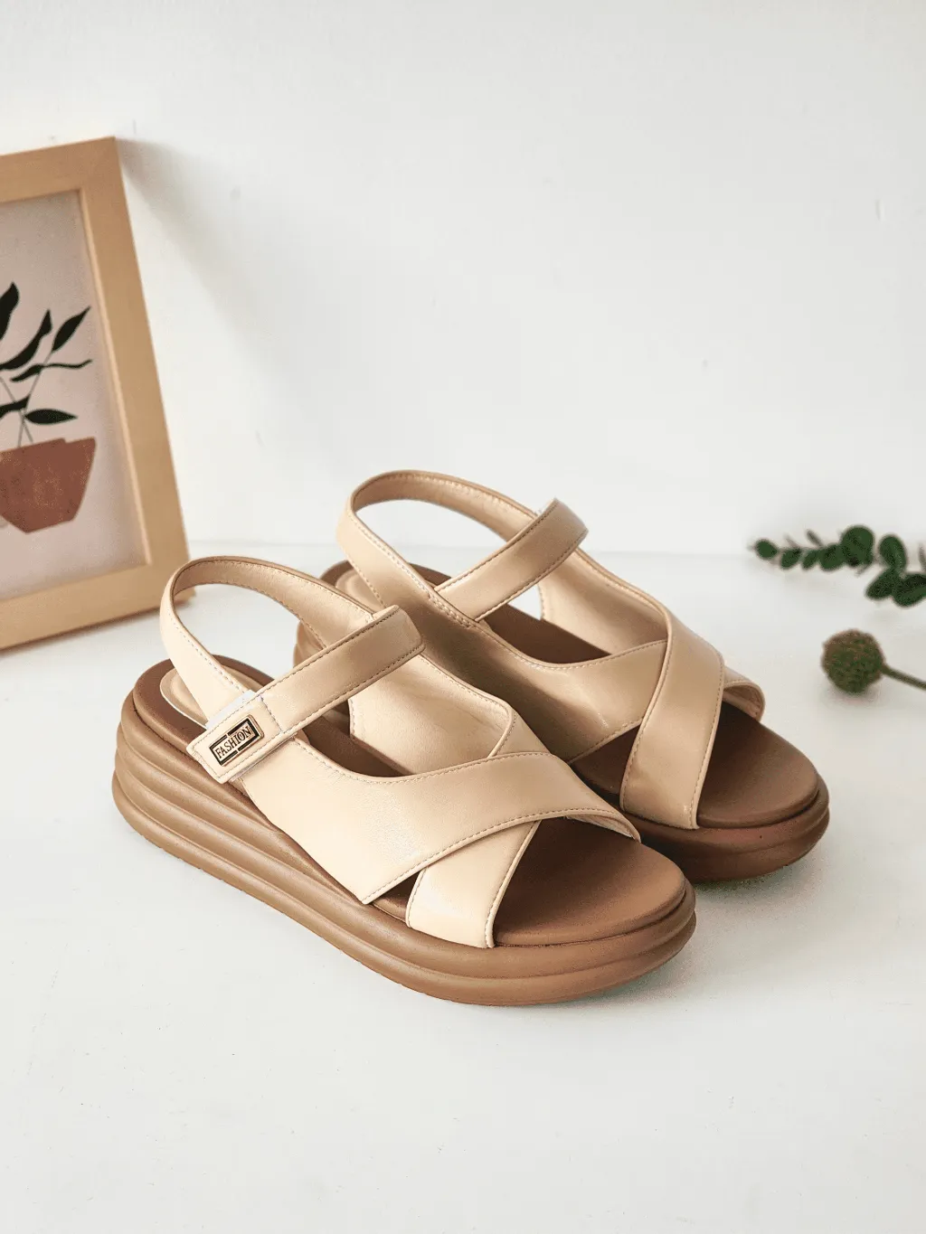 Ảnh Dép Sandal Bánh Mì Nữ Cillie Đế Cao 5cm Êm Mềm Chống Trơn Quai Da Trơn SD29 4