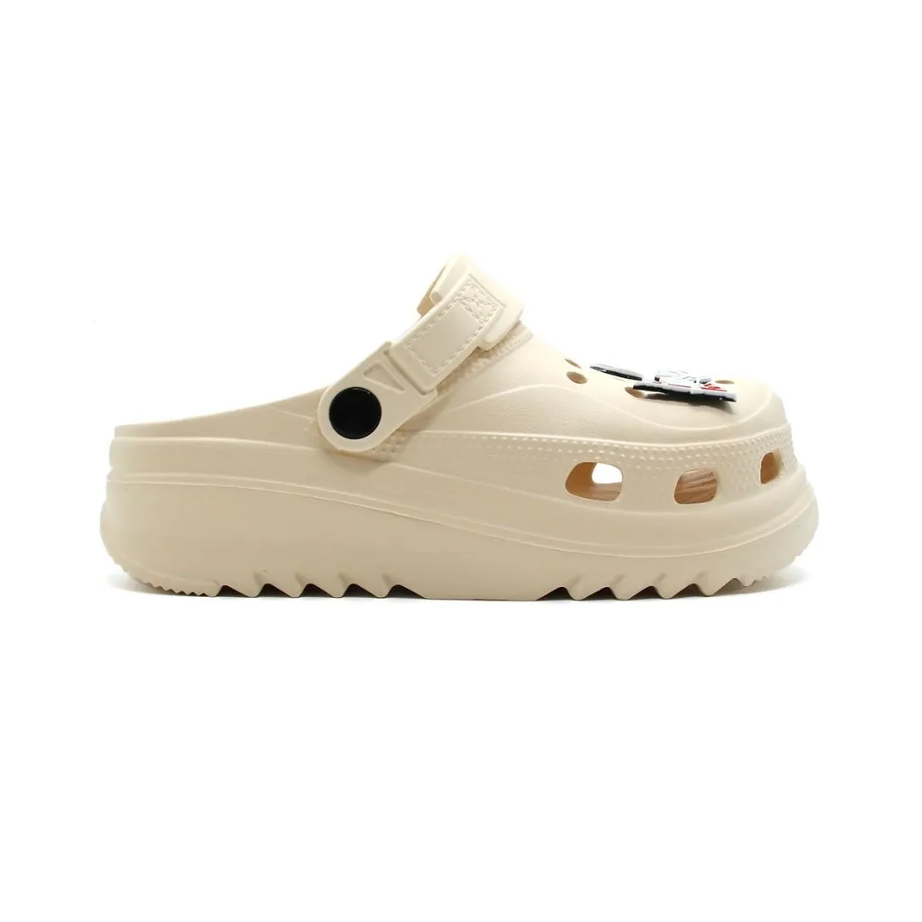 Ảnh Dép Sneaker Buzz Clog Gotrip Women C2409SB06W_352 1