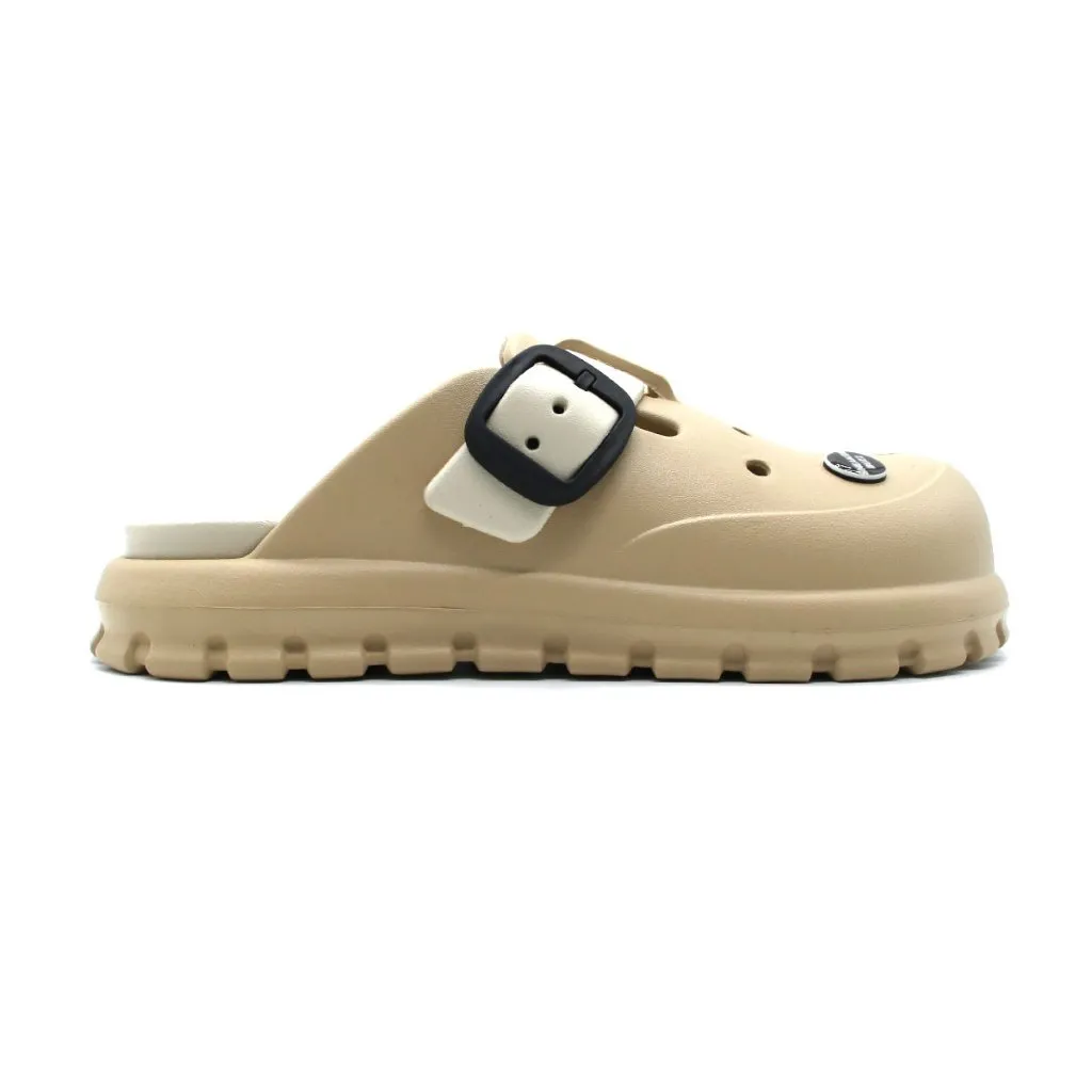 Ảnh Dép Sneaker Buzz Clog Stride Up Unisex C2409SB02U_349 1