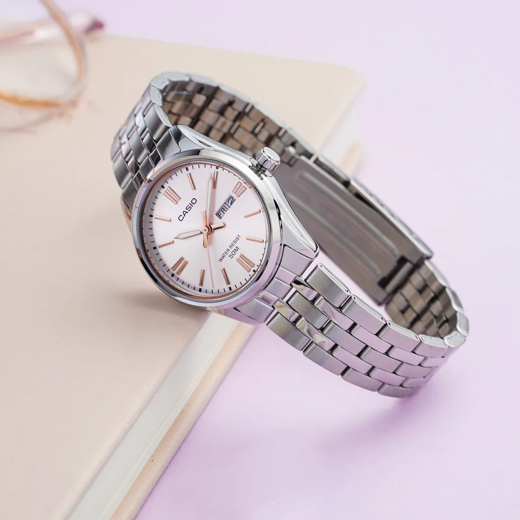 Ảnh Đồng Hồ Casio Nữ LTP-1335D-4AVDF Mặt Hồng Dây Kim Loại Chính Hãng 3
