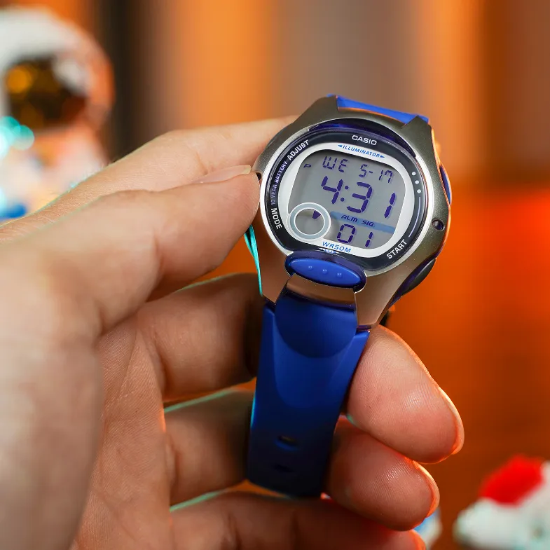 Ảnh Đồng Hồ Casio Trẻ Em Điện Tử LW-200-2AVDF Mặt Tròn Dây Cao Su Chính Hãng 2