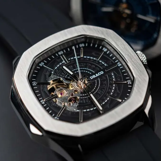 Ảnh Đồng hồ nam Draco D23-DS68 “DongSon” Automatic trắng đen dây cao su non cao cấp màu đen 2