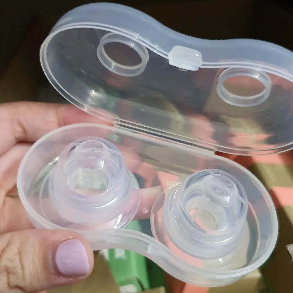 Ảnh Dụng cụ kéo/hút đầu ti thụt cao cấp Haakaa, Chất liệu silicone cao cấp, Hộp 2 chiếc 2