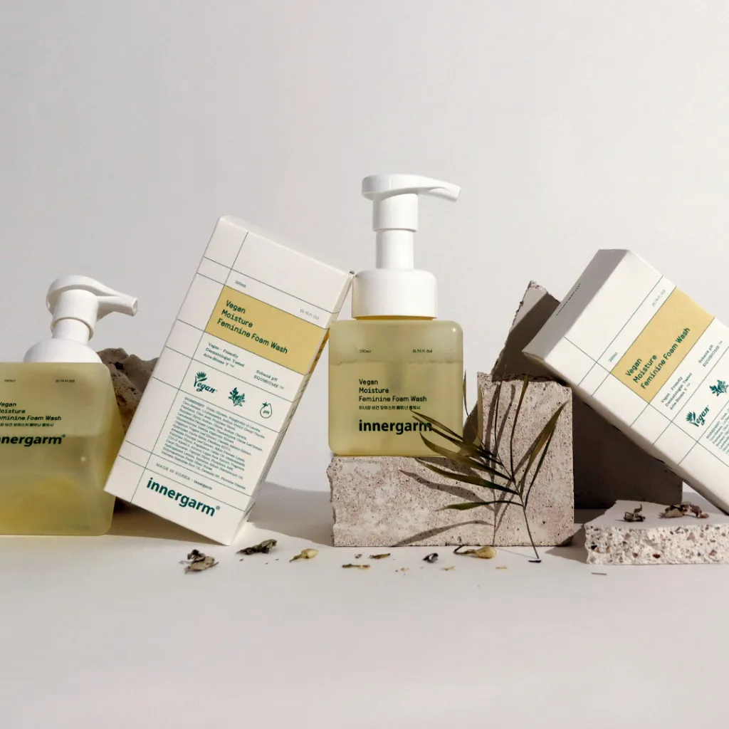 Ảnh Dung dịch vệ sinh phụ nữ Innergam Vegan Moisture Feminine Foam Wash & 5 ống Innergarm Multicare Essence Gel (Cam) 3