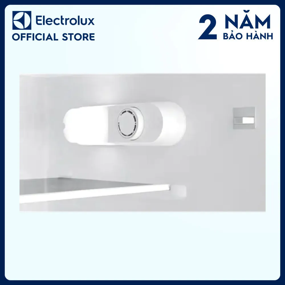 Ảnh Free giao hàng - Tủ lạnh mini Electrolux UltimateTaste 300 94 lít - EUM0930BD-VN - Ngăn lạnh riêng 4