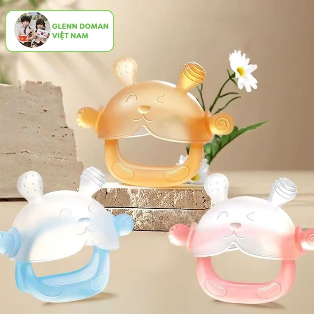 Ảnh Gặm Nướu Cho Bé Hình Gấu, Gặm Nướu Cầm Tay Silicon Siêu Mềm Không Chứa BPA An Toàn Cho Bé [Có hộp đựng] - GLENN DOMAN 1