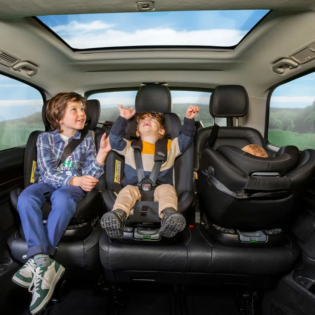 Ảnh Ghế ngồi ô tô từ sơ sinh Chicco Unico Evo Air/Classic xoay 360˚ ISOFIX- Màu Đen 3
