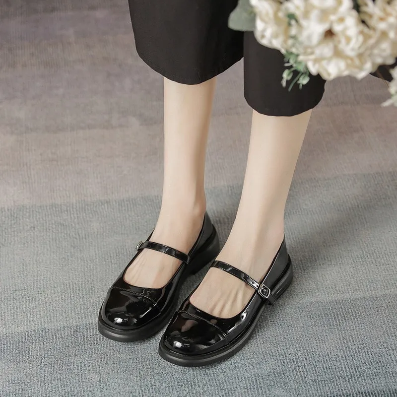 Ảnh Giày búp bê nữ dáng mary janes FAROSA phối màu phong cách năng động cực hót V44 3