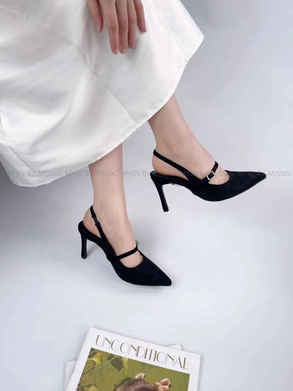 Ảnh Giày cao gót nữ MYSS mũi nhọn khóa cài ngang 9cm thời trang - CG203 2