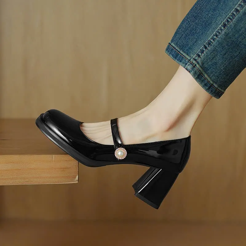 Ảnh Giày cao gót nữ quai dán ngọc FAROSA -TH121 giày nữ đế cao 7cm chất da bóng lên chân cực sang chảnh 1