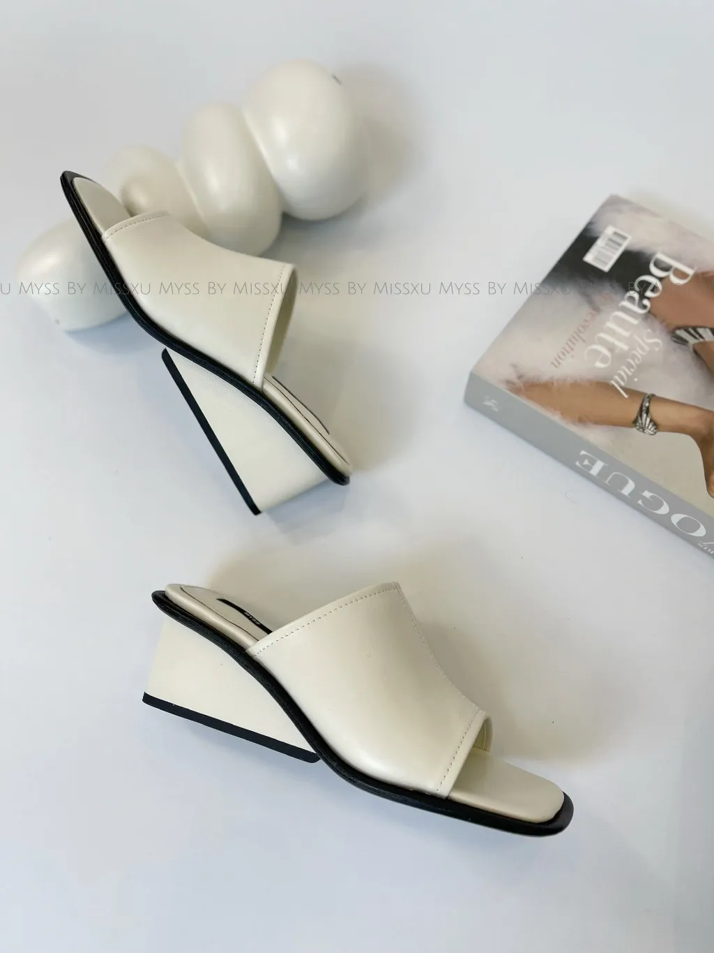 Ảnh Giày guốc sục nữ MYSS bản ngang gót giọt nước 6cm cao cấp - SU194 3