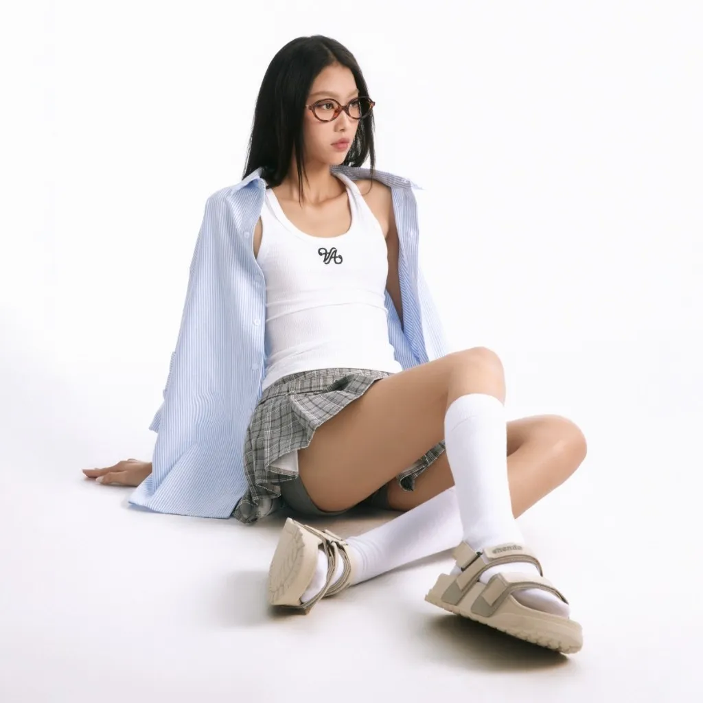 Ảnh Giày Platy Nam Nữ SHONDO Êm, Thời Trang Thích Hợp Đi Học, Đi Chơi Be Phối Rêu PLA2545 1
