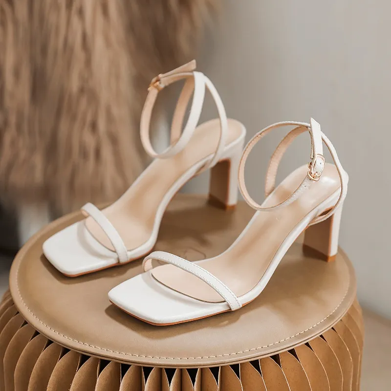 Ảnh Giày sandal cao gót nữ DILY quai mảnh gót vuông mũi vuông 7cm_AA0279 3