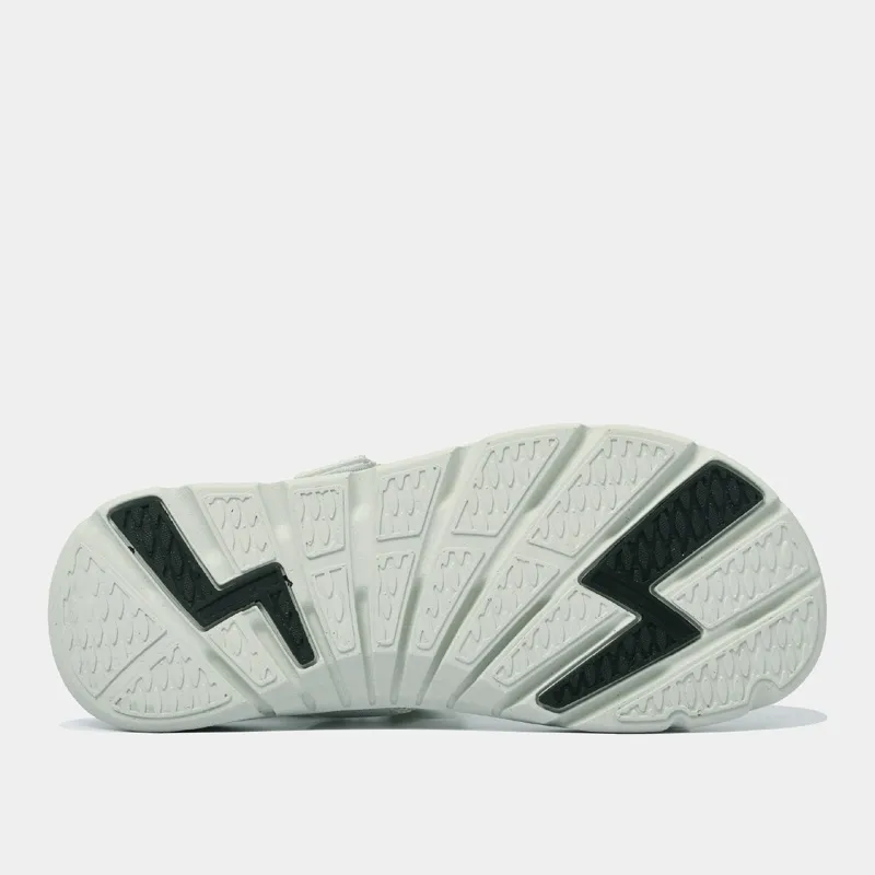Ảnh Giày Sandal Nam Nữ SHONDO F6 Sport Thời Trang Nhẹ Êm Đi Học, Đi Làm Thời Trang Năng Động Màu Xám Rêu F6S2424 3