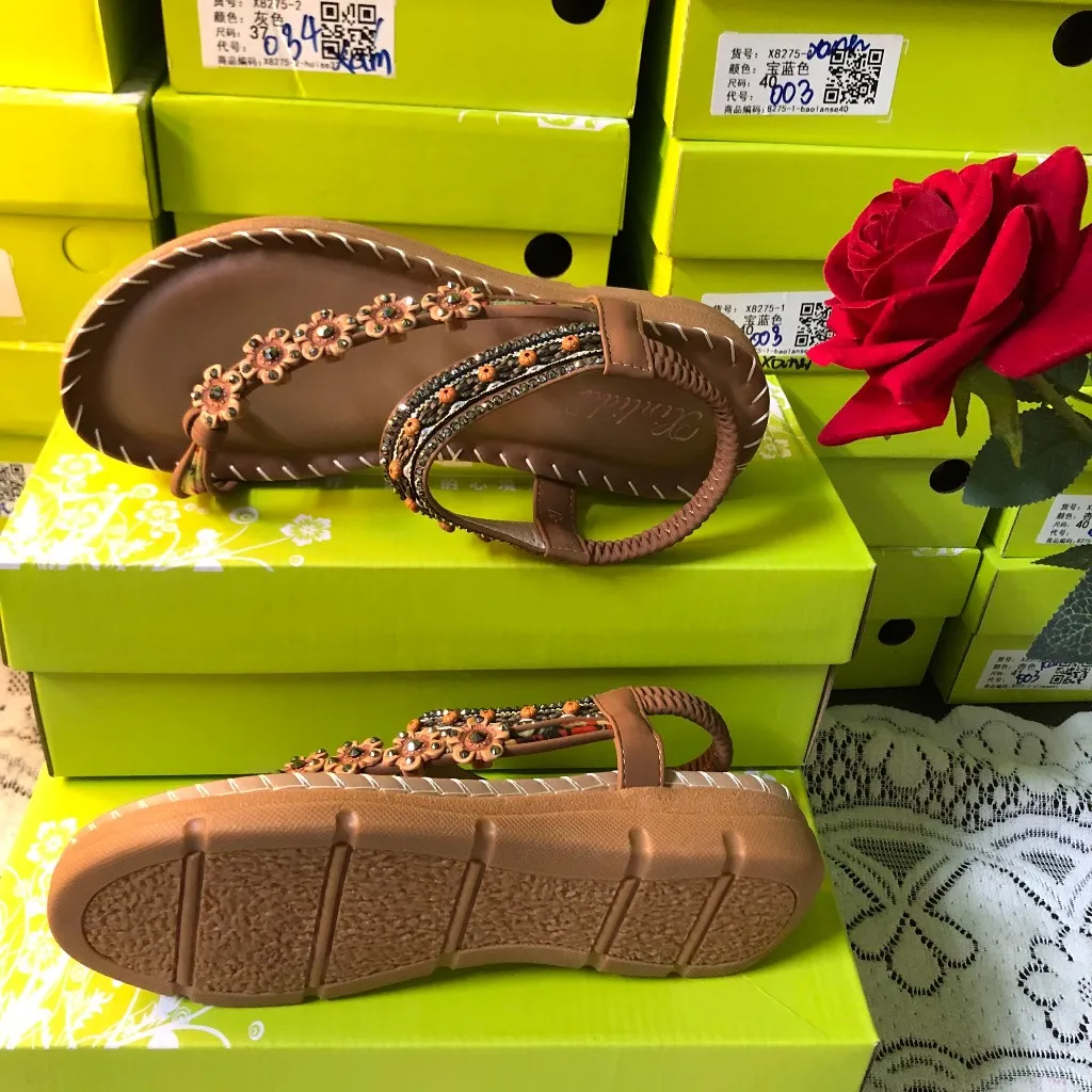 Ảnh Giày Sandal Nữ, Dép Xỏ Ngón Quai Chéo Đính Hoa Đế 3.5Cm Siêu Êm Thoải Mái Vận Động Di Chuyển Đi Học Đi Làm Đi Chơi 4