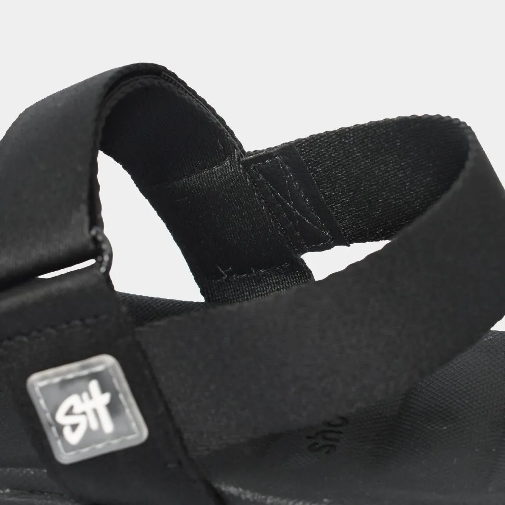 Ảnh Giày sandal Shondo Nam Nữ Quai Liền Đen Full F6S1111 3