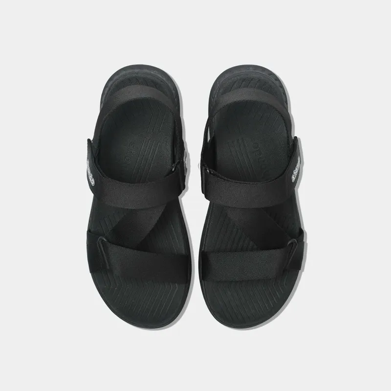 Ảnh Giày Sandals Nam Nữ SHONDO F7 Racing Thời Trang Cao Cấp, Êm Chân Quai Liền Full Đen F7R1110 2