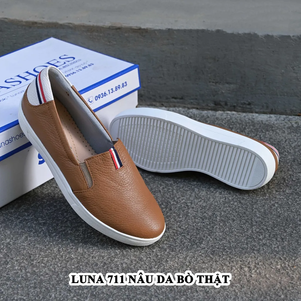 Ảnh Giày slip on nữ đế bệt LUNASHOES 41402 da bò thật mũi tròn phù hợp nhiều mục đích có ảnh lên chân 3