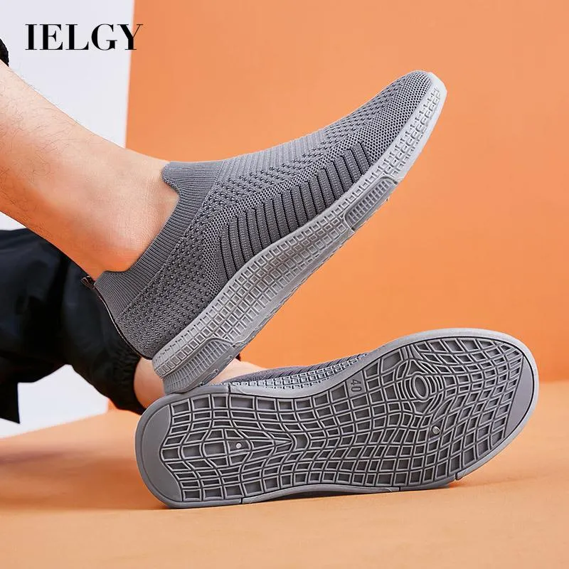 Ảnh Giày thể thao thoáng khí màu phù hợp cho nam IELGY phong cách hàn quốc 1