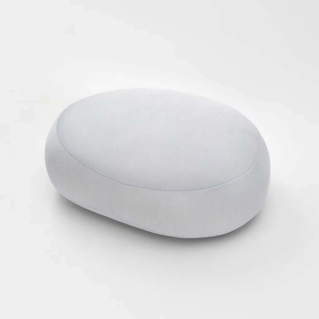 Ảnh Gối Làm Mát Tròn Và Dài MUJI 1
