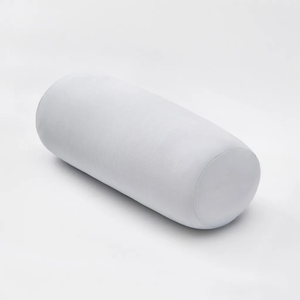 Ảnh Gối Làm Mát Tròn Và Dài MUJI 4