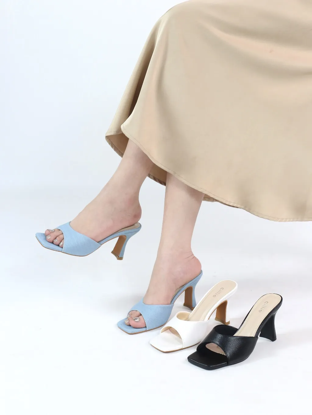 Ảnh Guốc Cao Gót Quai Ngang Nữ Cillie Mặt Da Cao Cấp Chắc Chắn GU13 4