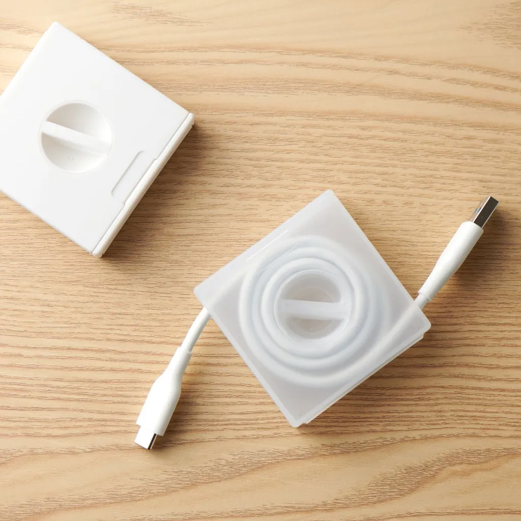 Ảnh Hộp Đựng Dây Cáp Vuông Có Giá Đỡ MUJI 1