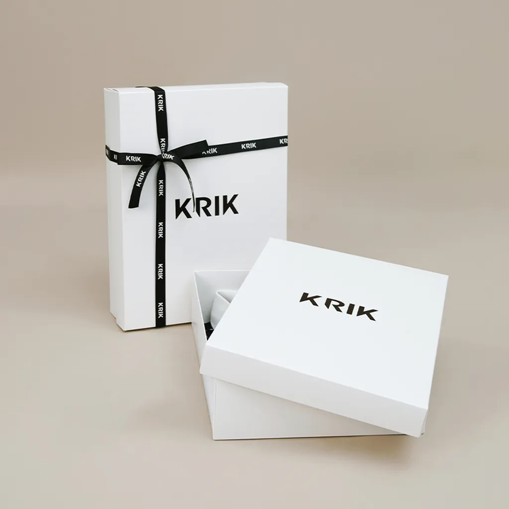 Ảnh Hộp Quà Tặng KRIK Trắng Trơn Chất Liệu Giấy Ivory Cao Cấp 1