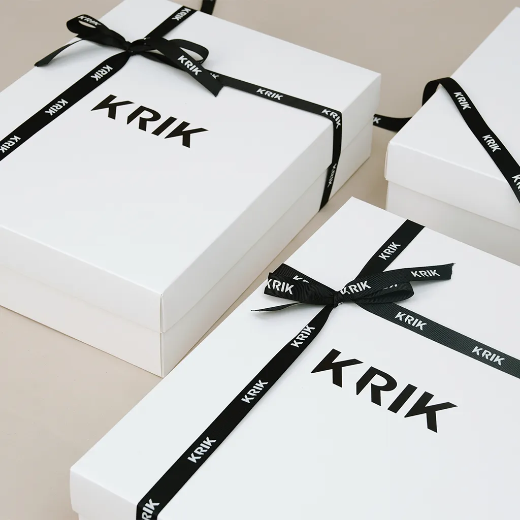 Ảnh Hộp Quà Tặng KRIK Trắng Trơn Chất Liệu Giấy Ivory Cao Cấp 3