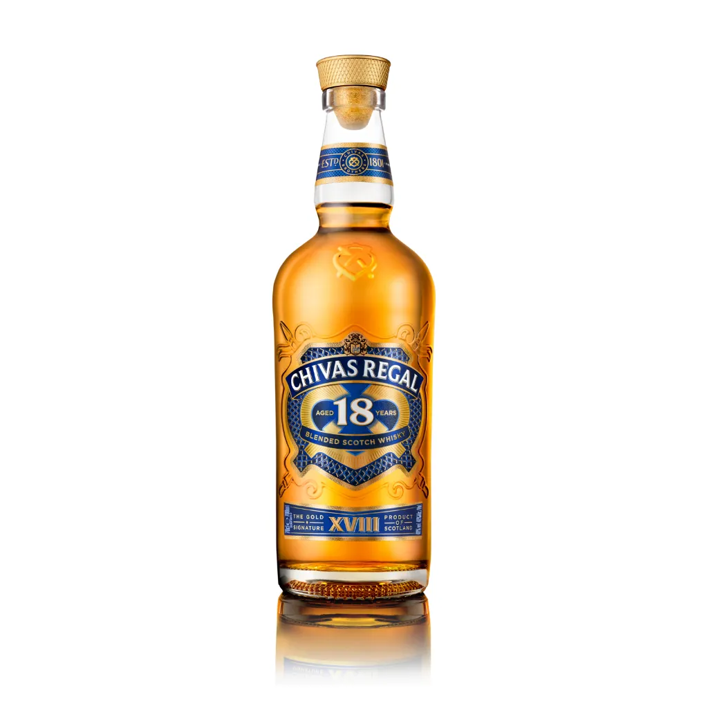 Ảnh Hộp Rượu Quà Tết 2025 Whisky Chivas Regal 18YO Nồng Độ Alc 40% 700ml Kèm Hộp và Túi Giấy 3