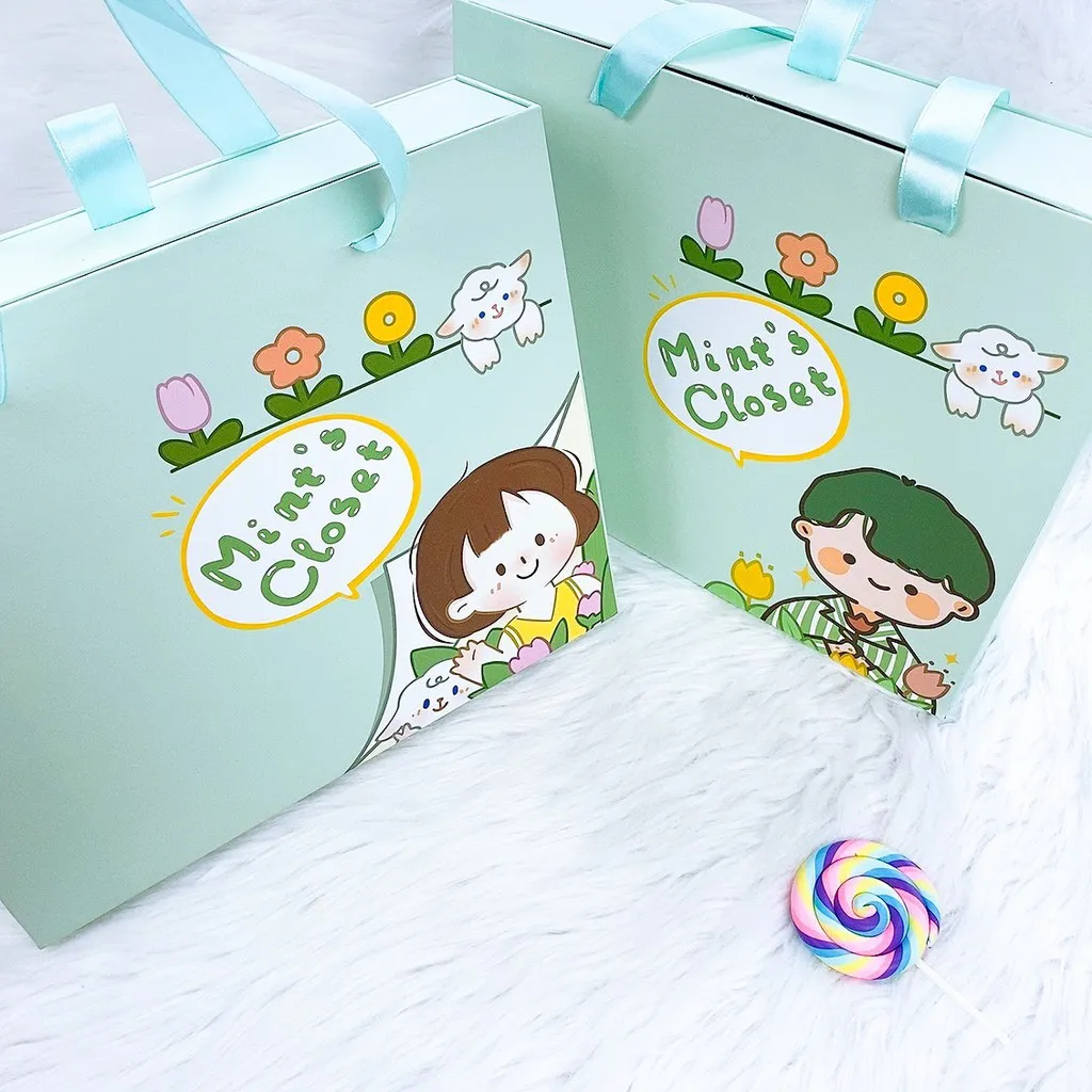 Ảnh Hộp Tặng Quà Thiệp sinh nhật đầy tháng thôi nôi dành cho đựng Quần Áo Cho Bé MINTSCLOSET (Không Phải Hộp Quà Tặng) 3