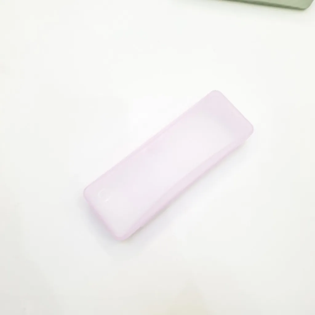 Ảnh Hộp đựng kính nhựa kavi Accede Sarifa - Đựng kính cận, viễn - Tặng kèm khăn lau kính (giao màu ngẫu nhiên) 2