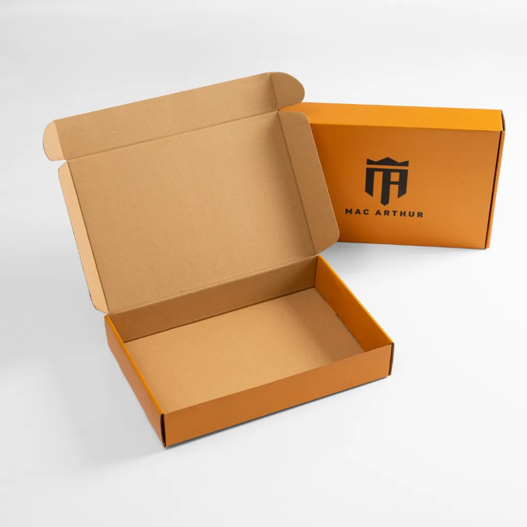 Ảnh Hộp Đựng Quần Áo Mac Arthur – Đẳng Cấp Thời Trang Nam Cao Cấp 1