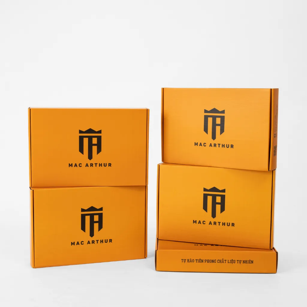 Ảnh Hộp Đựng Quần Áo Mac Arthur – Đẳng Cấp Thời Trang Nam Cao Cấp 3