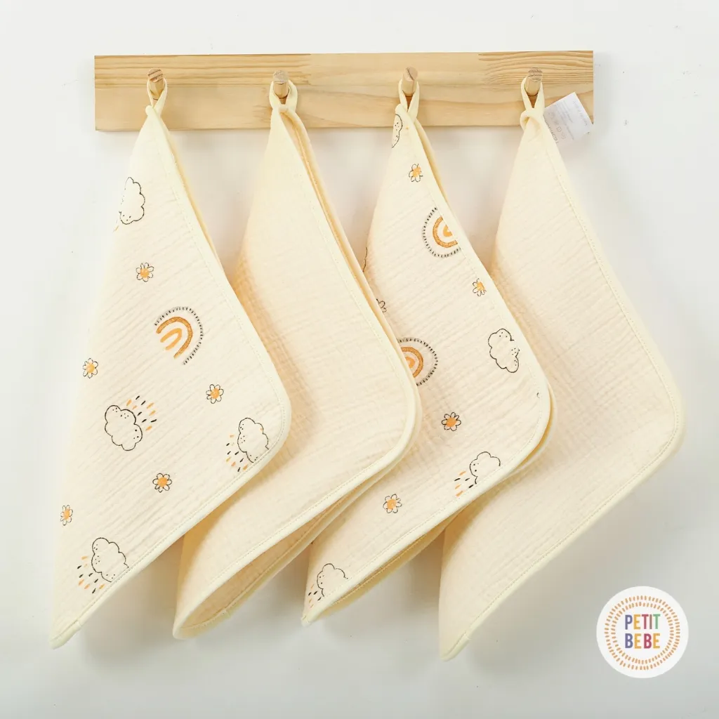 Ảnh Khăn sữa cho bé kích thước lớn 30x30cm Petit Bebe muslin 6 lớp thấm hút mềm mại cho làn da bé 4
