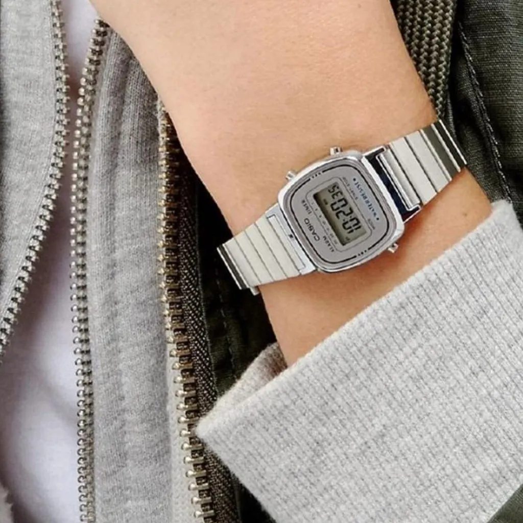 Ảnh LA670WA Đồng hồ Casio nữ chính hãng dây kim loại bảo hành điện tử 1 năm Pin trọn đ 2