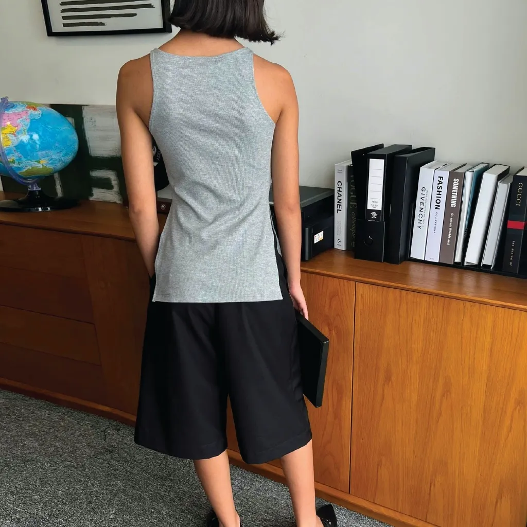 Ảnh làminapparel - SIDE SLIT TANK TOP 3