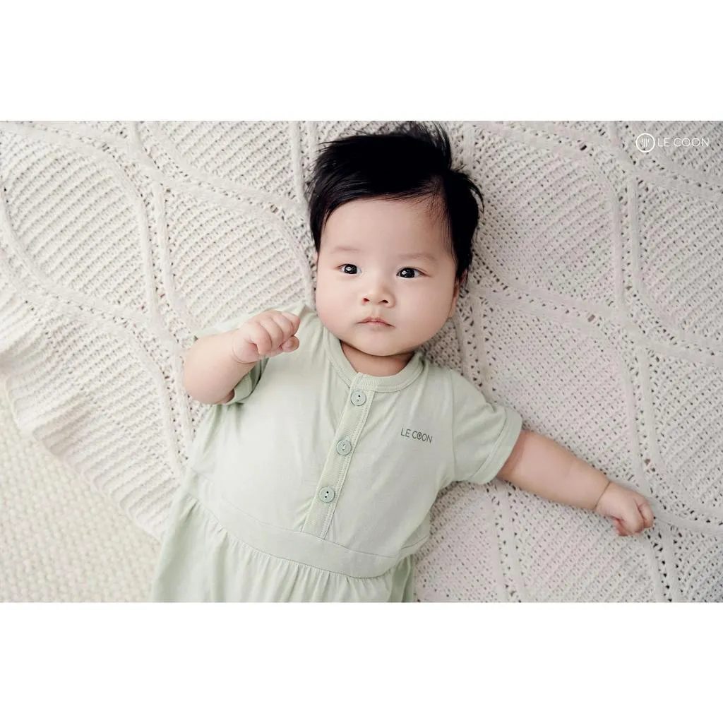 Ảnh LE COON | Romper Cổ Trụ Cúc Giữa | COOL | 3 -18 tháng 2